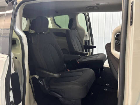 2019 Chrysler Pacifica Touring Plus