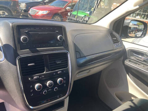 2015 Dodge Grand Caravan SE