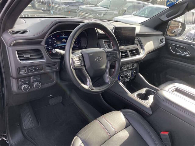 2024 Chevrolet Suburban RST