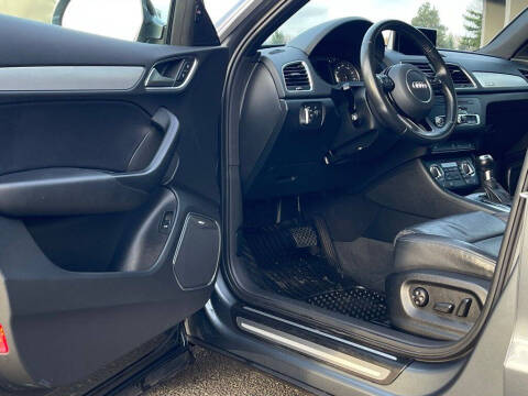 2015 Audi Q3 2.0T quattro Prestige