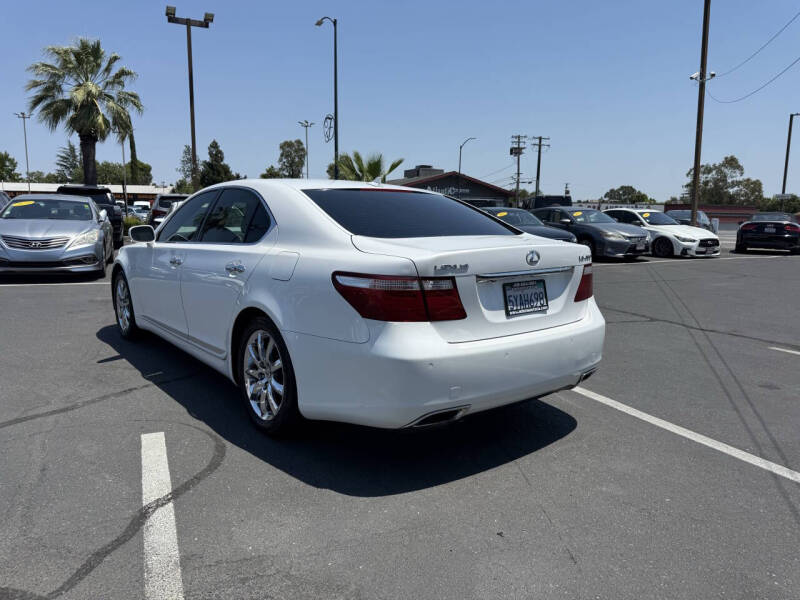2007 Lexus LS 460