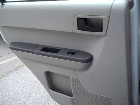 2011 Ford Escape XLS