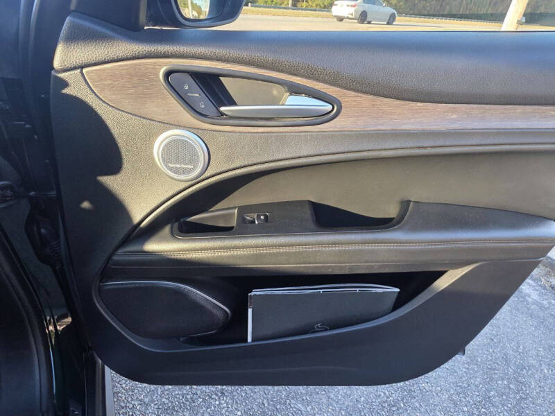 2018 Alfa Romeo Stelvio Ti