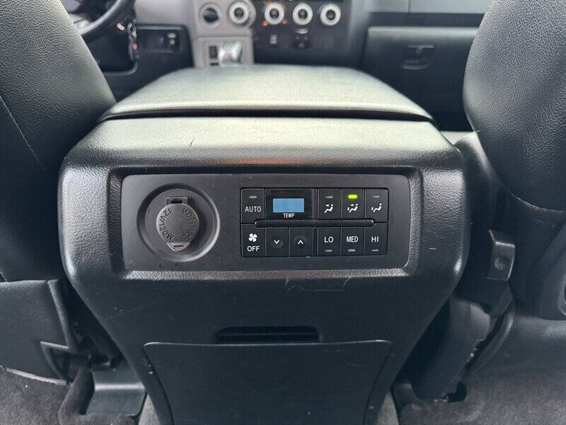 2013 Toyota Sequoia SR5