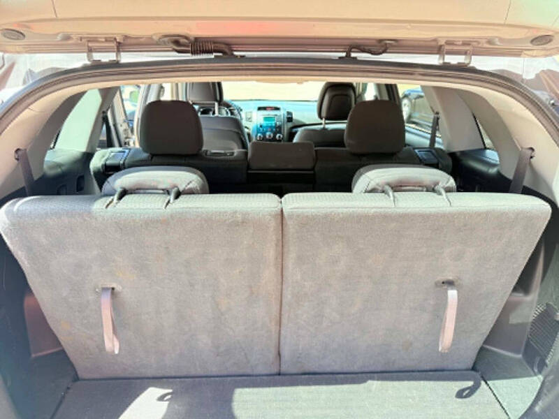2012 Kia Sorento LX