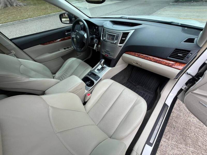 2012 Subaru Outback 3.6R Limited
