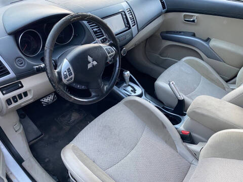 2011 Mitsubishi Outlander GT