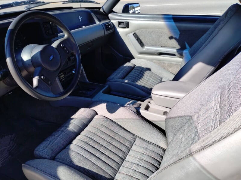 1989 Ford Mustang LX 5.0