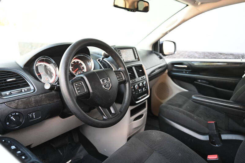 2018 Dodge Grand Caravan SE