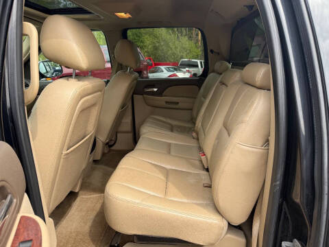 2013 Chevrolet Avalanche LT Black Diamond
