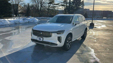 2026 Volvo XC90 B5 Core