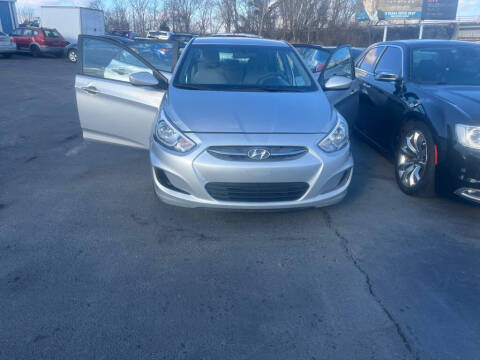2017 Hyundai Accent SE
