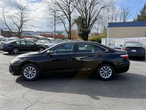 2016 Toyota Camry XLE