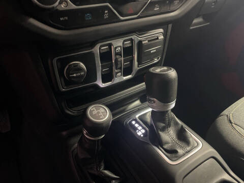 2024 Jeep Wrangler Sahara 4xe