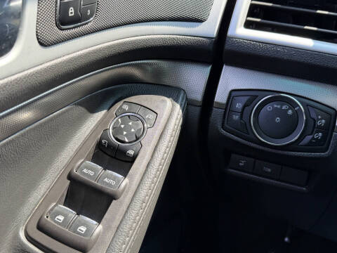 2015 Ford Explorer Sport