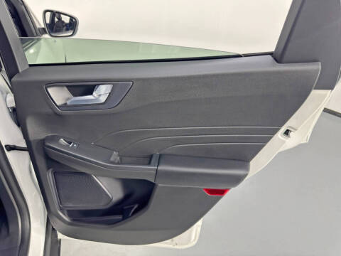 2024 Ford Escape Hybrid ST-Line Select