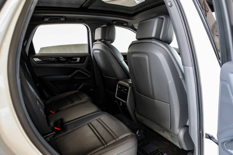 2021 Porsche Cayenne