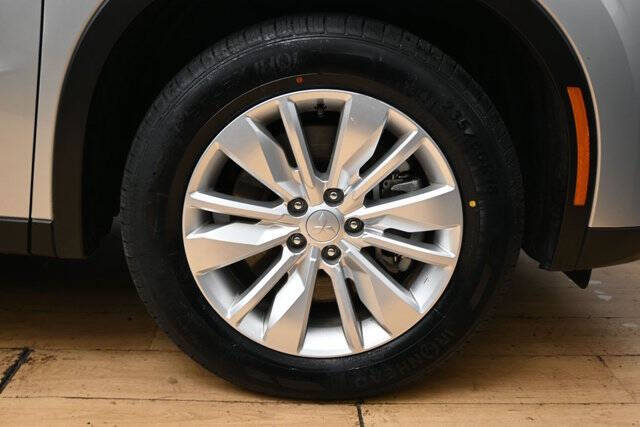 2025 Mitsubishi Outlander ES