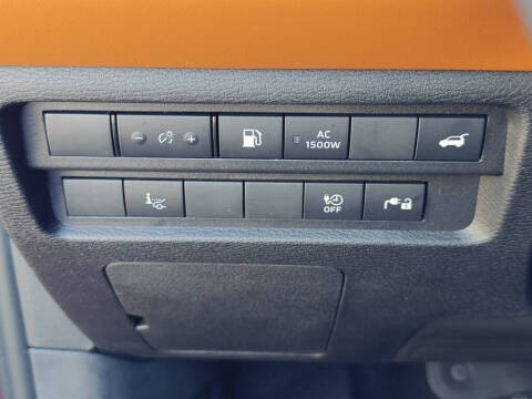 2025 Mitsubishi Outlander PHEV SEL