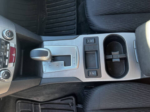 2012 Subaru Legacy 2.5i Premium