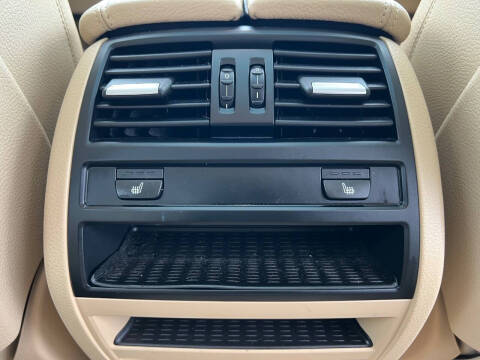 2015 BMW 5 Series 528i xDrive