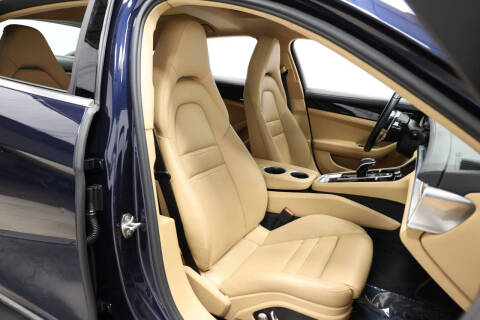 2018 Porsche Panamera