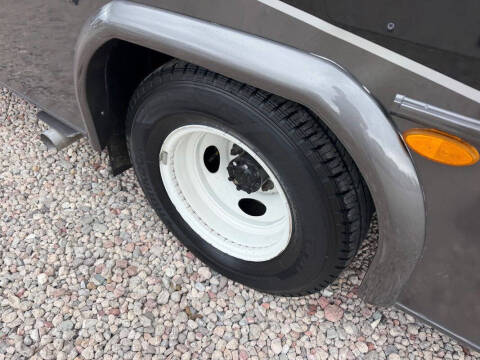 2021 Ford E-Series E-450 SD