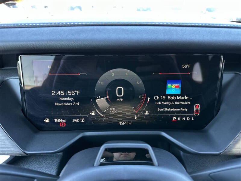 2024 GMC Acadia Denali