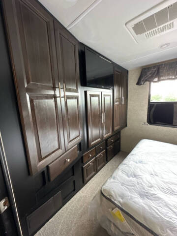 2017 Ford Motorhome Chassis