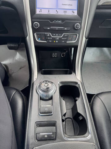 2019 Ford Fusion SEL
