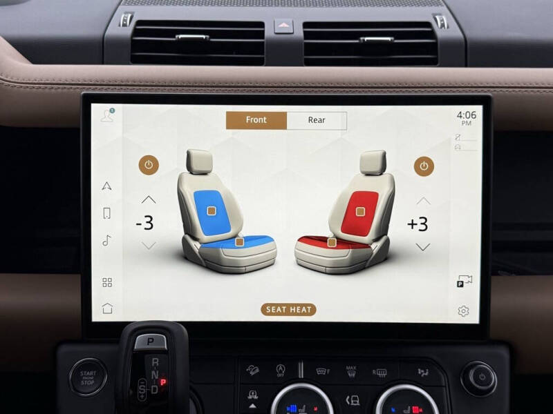 2026 Land Rover Defender 130 P400 X-Dynamic SE