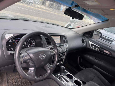 2014 Nissan Pathfinder SL