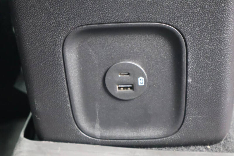 2022 Ford Escape Hybrid SEL