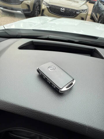 2025 Mazda CX-70 Plug-in Hybrid Premium Plus