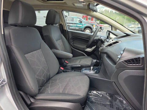 2013 Ford Fiesta SE