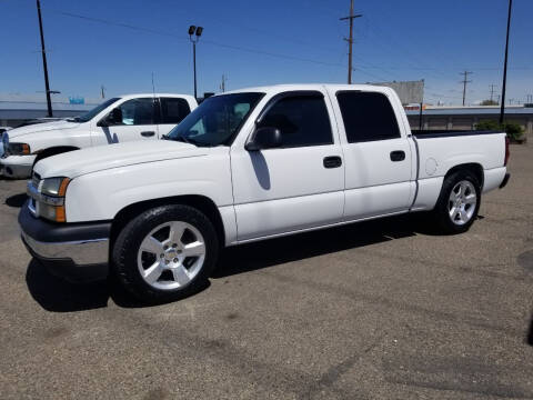 2005 Chevrolet Silverado 1500 for sale at BB Wholesale Auto in Fruitland ID
