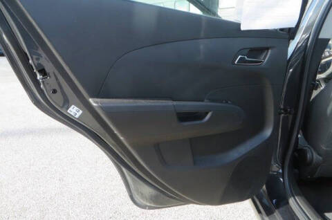 2016 Chevrolet Sonic LT Auto