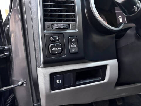 2018 Toyota Sequoia
