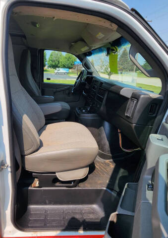 2016 GMC Savana 3500