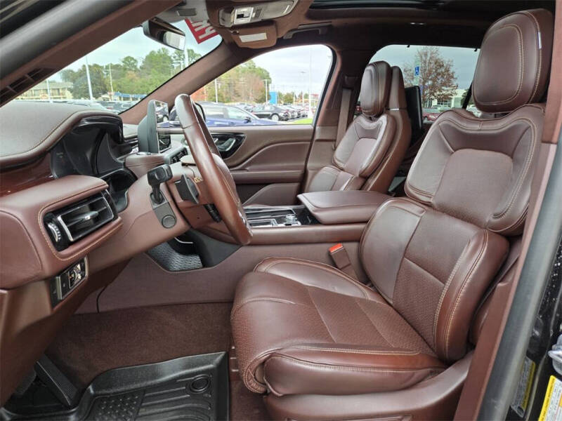 2022 Lincoln Aviator Black Label