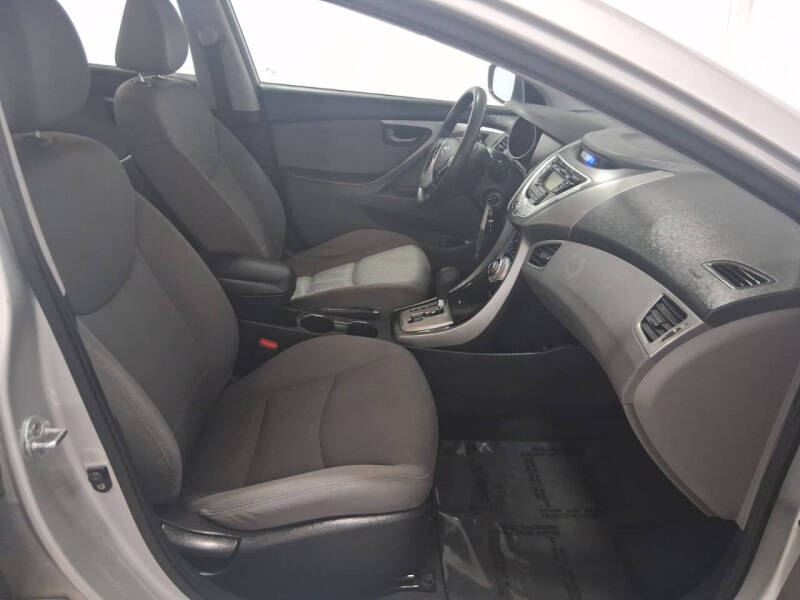2011 Hyundai Elantra GLS