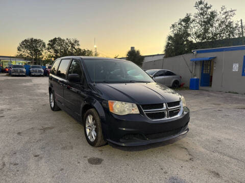 2014 Dodge Grand Caravan for sale at GOODFELLAS AUTO LLC in Largo FL