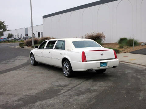 2007 Cadillac DTS 6-Door Limo