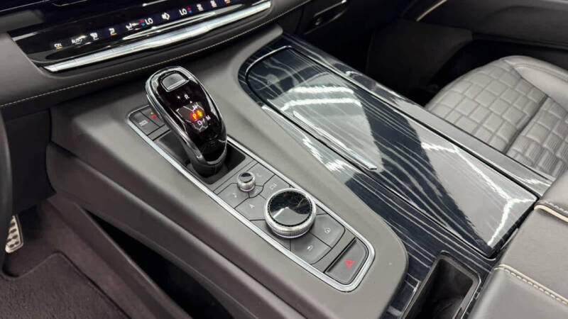 2023 Cadillac Escalade-V