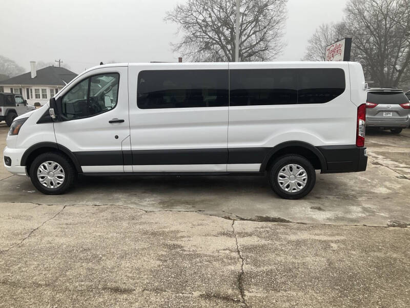 2023 Ford Transit 350 XLT