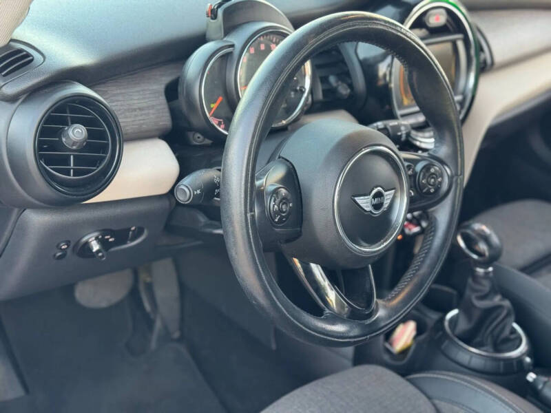 2015 MINI Hardtop 2 Door Cooper S