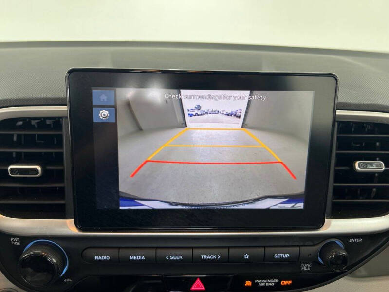 2025 Hyundai Venue SEL