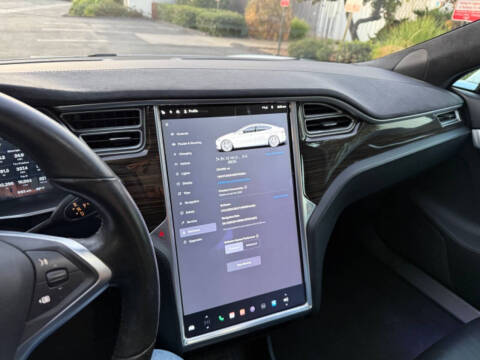 2014 Tesla Model S 85