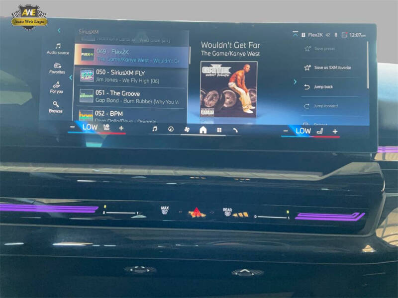 2025 BMW 5 Series 530i