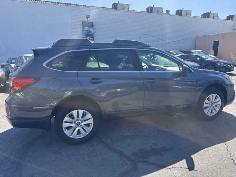 2017 Subaru Outback 2.5i Premium